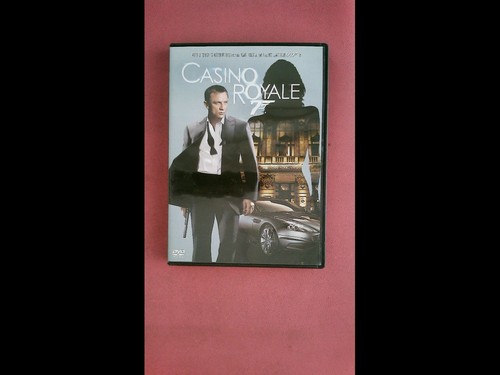 James bond 007 casino - james,