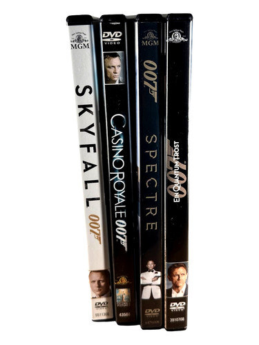 James bond 007 daniel craig - bond,